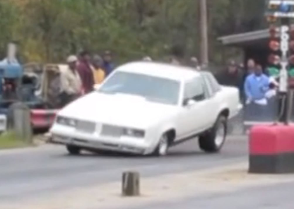 Video: Grudge Racer Shears Off Rear Wheel, Loses Cash And Pride
