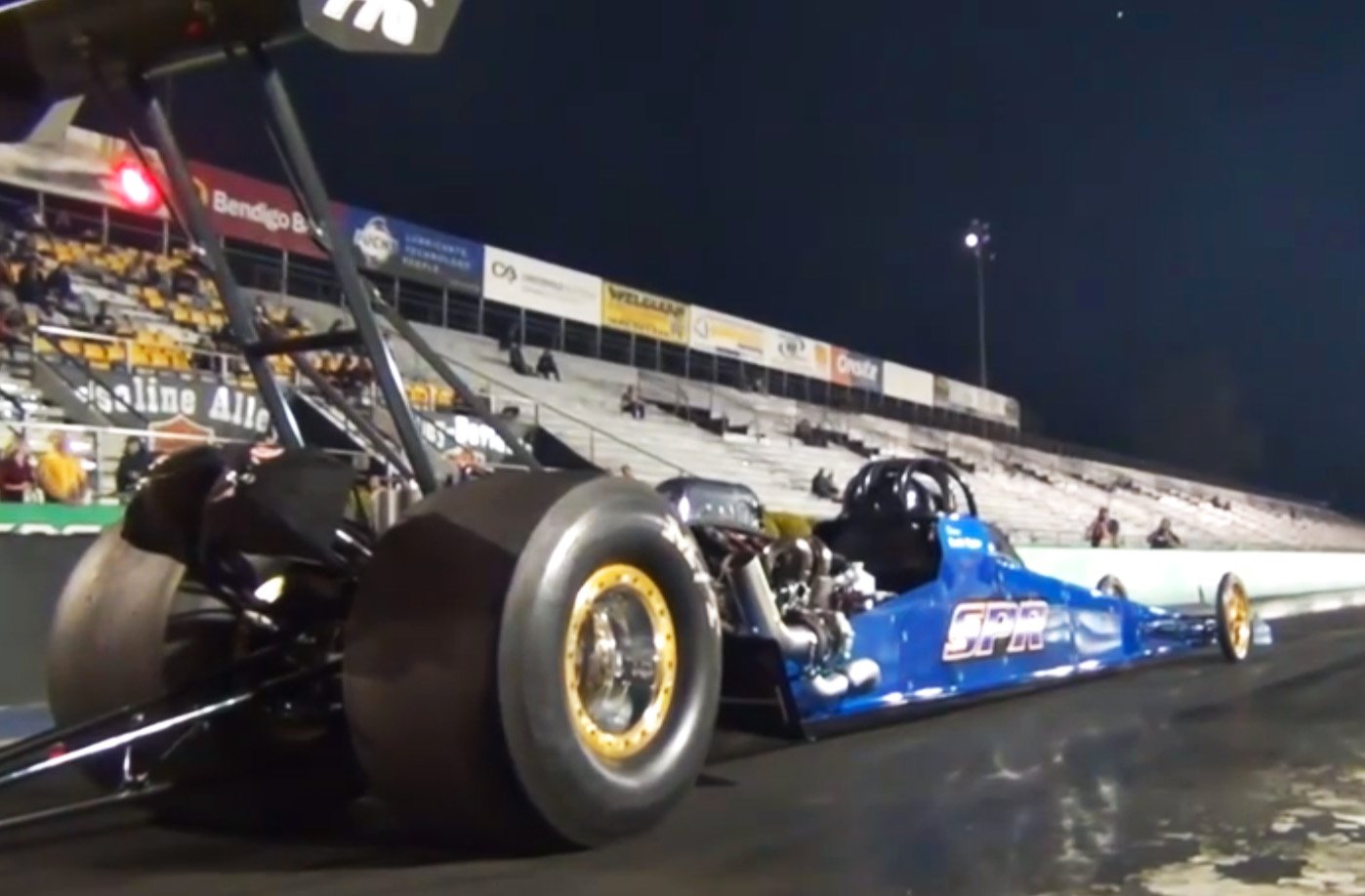 Video: Scott Porter Is Chasing The 'Fives' Six Cylinders At A Time!