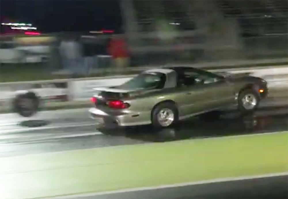Video: Grudge Car Sheers Off Rear Wheel Right Off The Starting Line