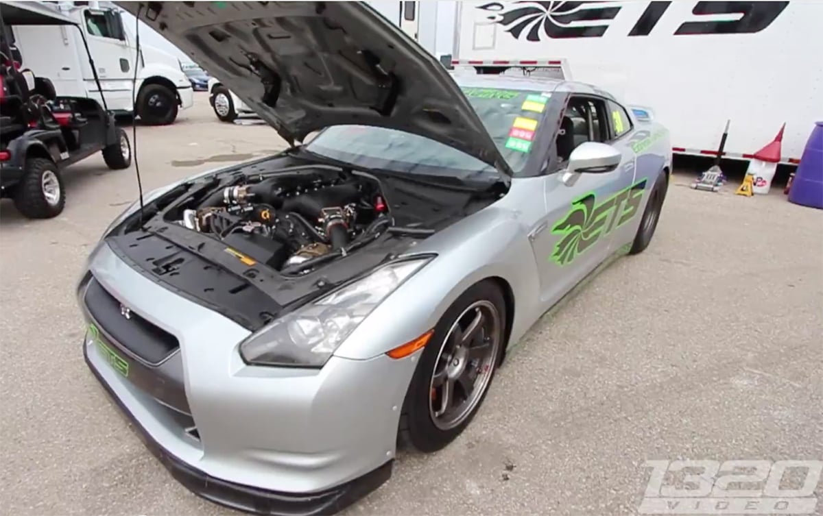 Video: English Racing Makes GT-R World Record Pass With 7.49!