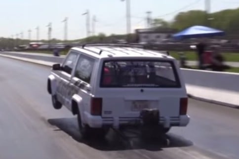 Video: Wild Wheelstanding 8-Second Jeep Cherokee