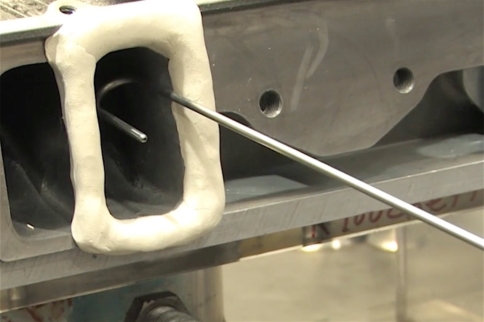 Improving Cylinder Head Flow With SuperFlow