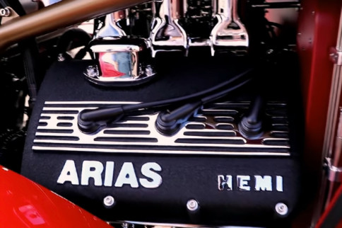 Video: Blown Arias Hemi Engine — With Only 6 Cylinders